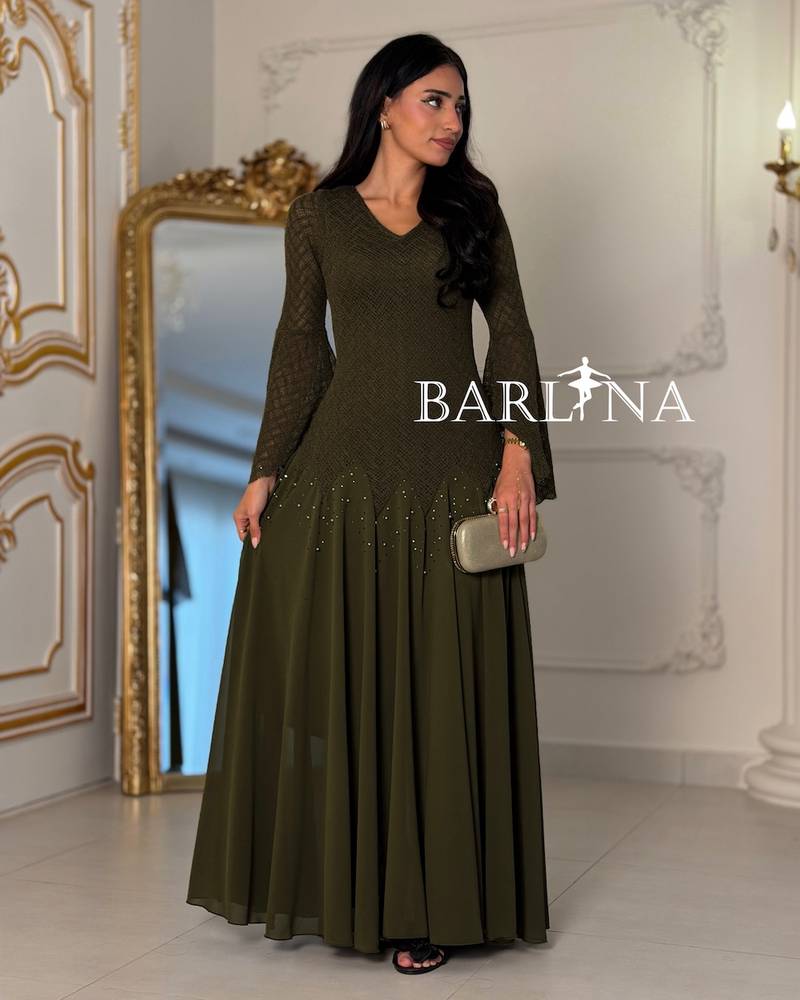 Elegant olive greem dress with bell sleeves