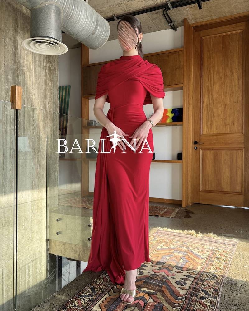 Red long dress with flowing sleeves