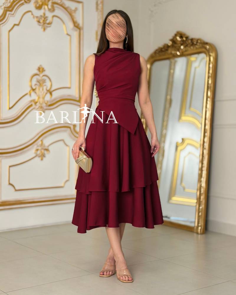Elegant burgundy layered midi dress