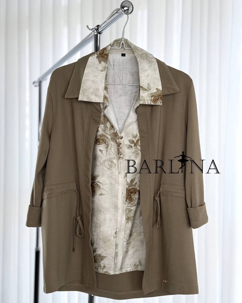 Beige shirt with long-sleeved formal jacket