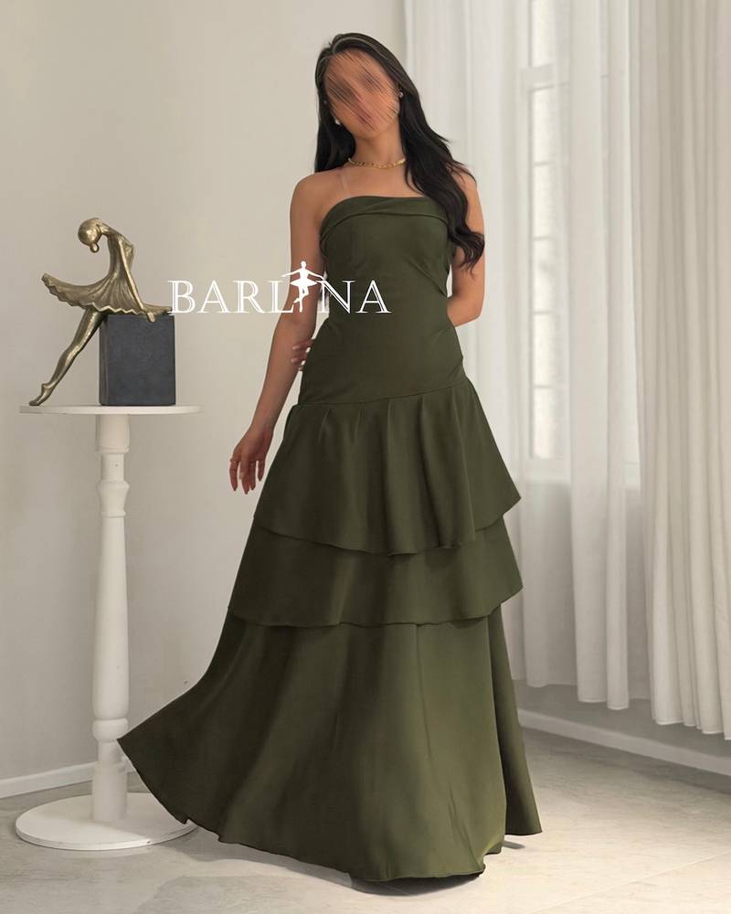 Sleeveless olive layered dress