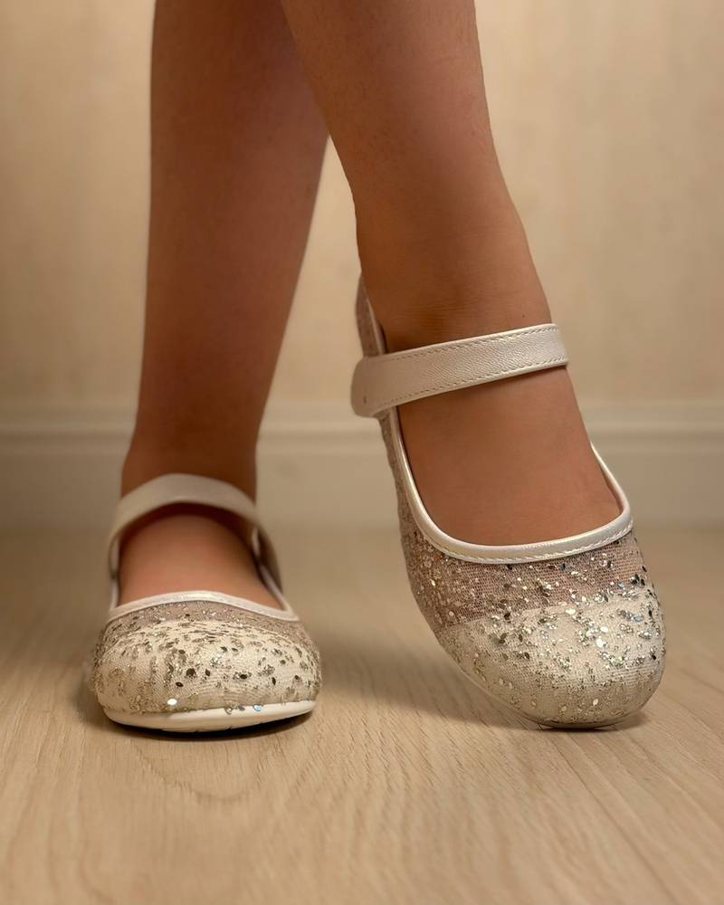 Girls' off-white shoes with glitter accents