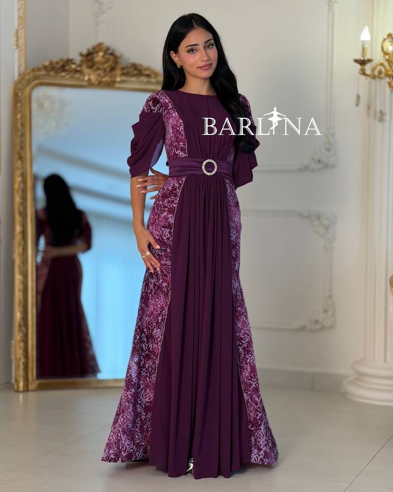 Long purple dress with side prints
