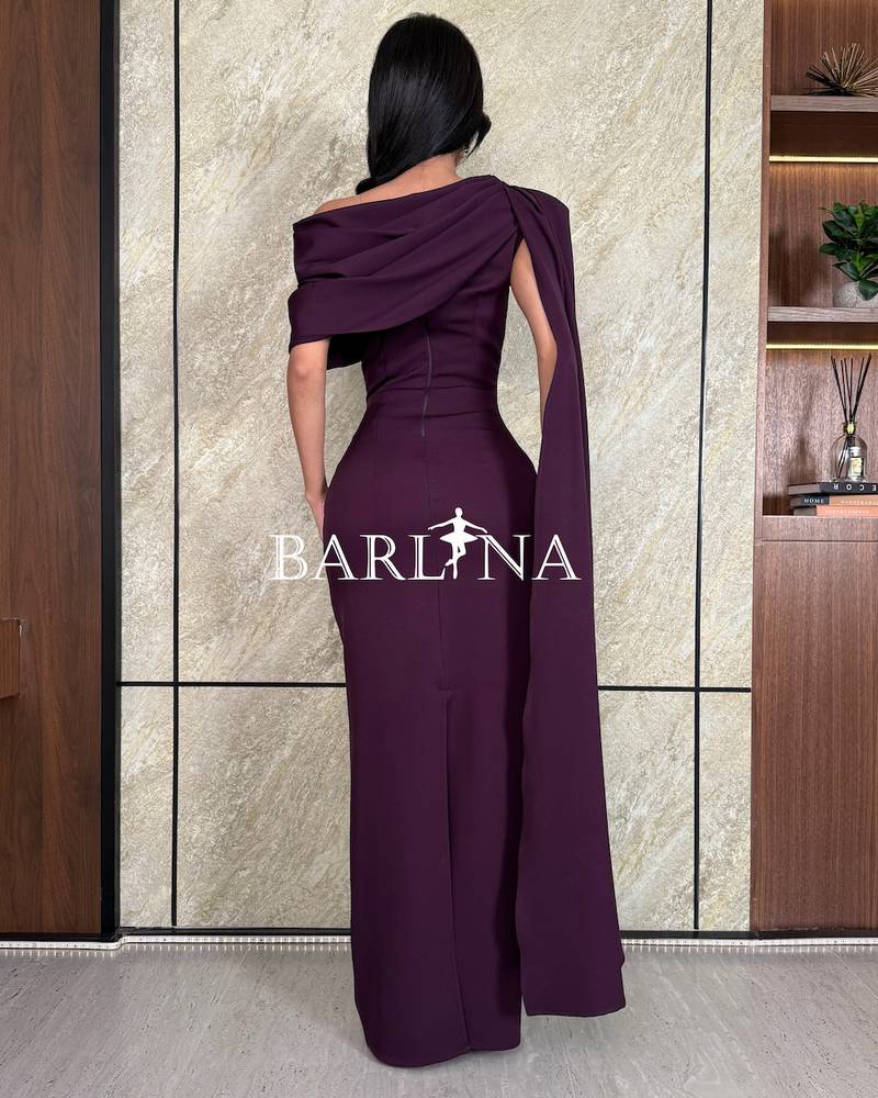 Purple one-shoulder dress with long shawl