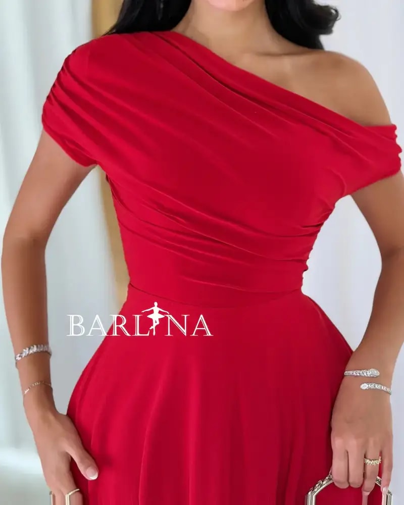 A soft and elegant red midi dress