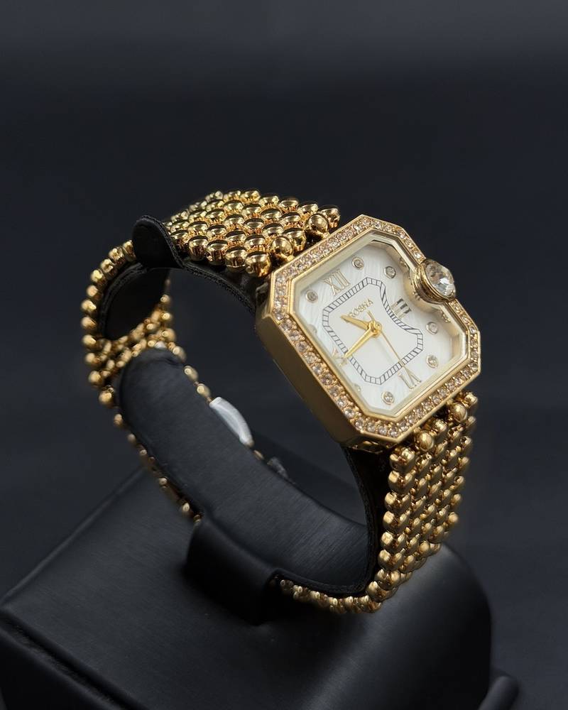 Women's watch with a bezel studded with sparkling beads