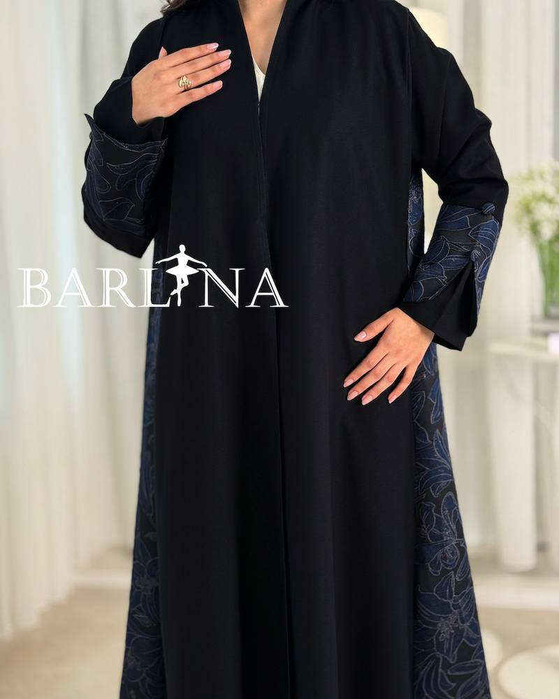 Elegant black abaya with side and back embroidery
