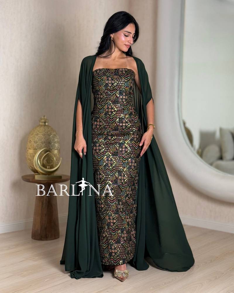 Elegant two-piece jalabiya with luxurious embroidery