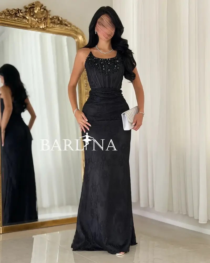 Elegant black lace evening dress