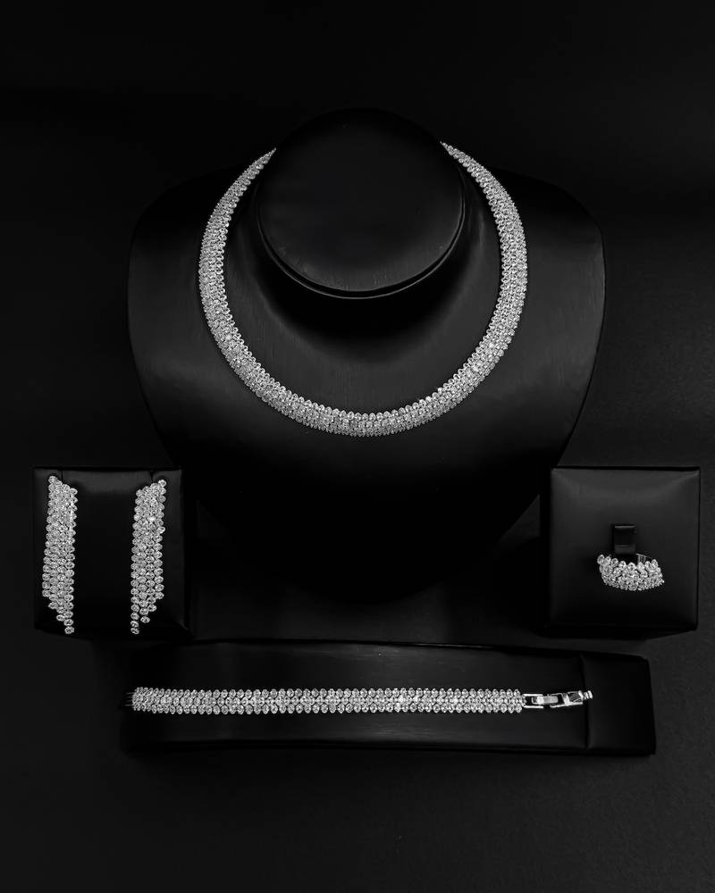 Stacked Circle Design Accessory Set