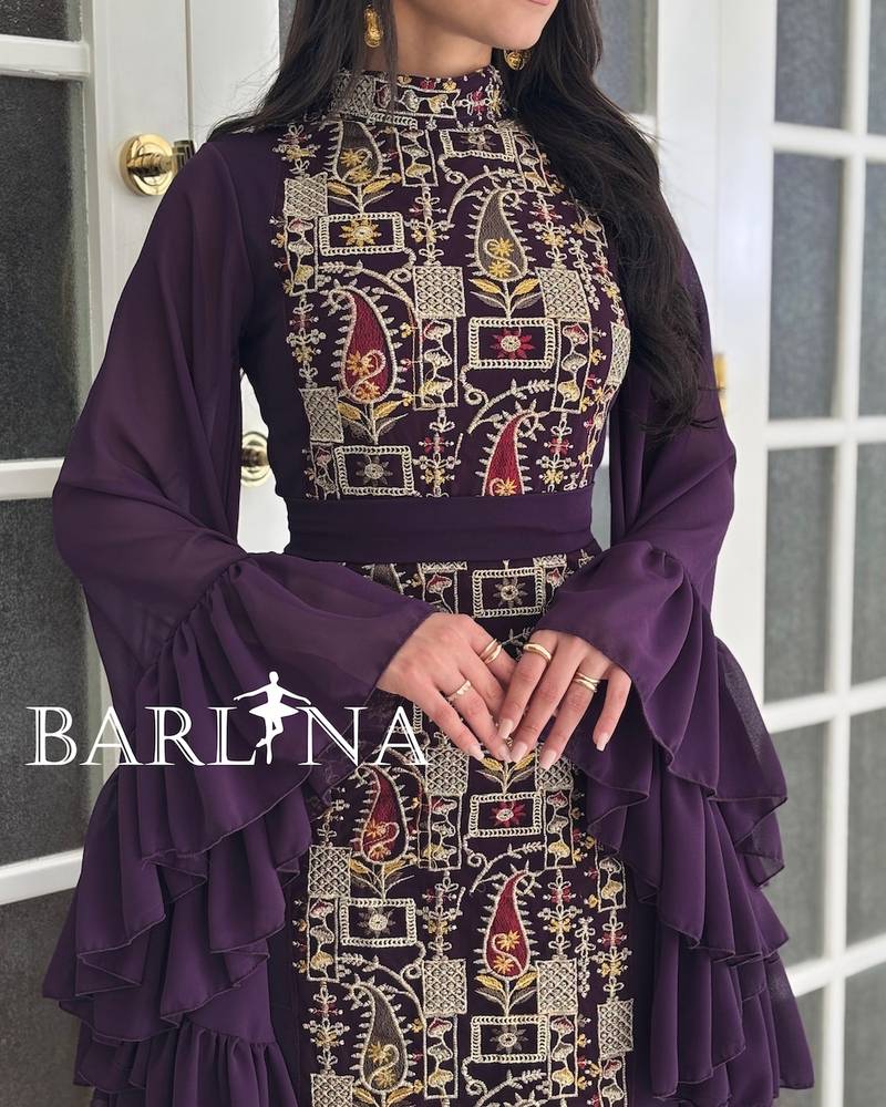 Purple embroidered jalabiya with wavy sleeves