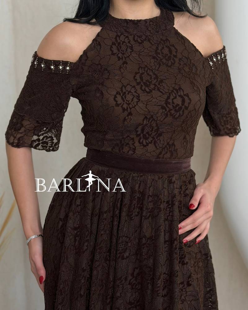 Brown dress with off-the-shoulder design and elegant lace