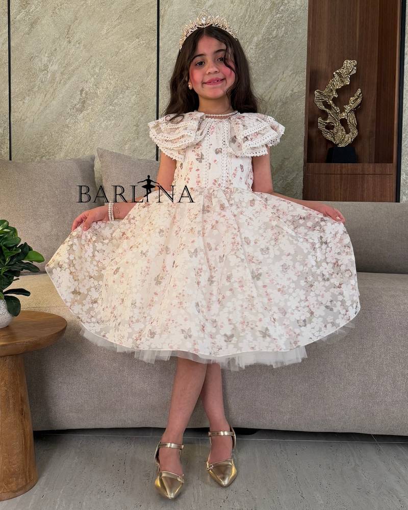 فستان بناتي بتصميم فراشات من Shein