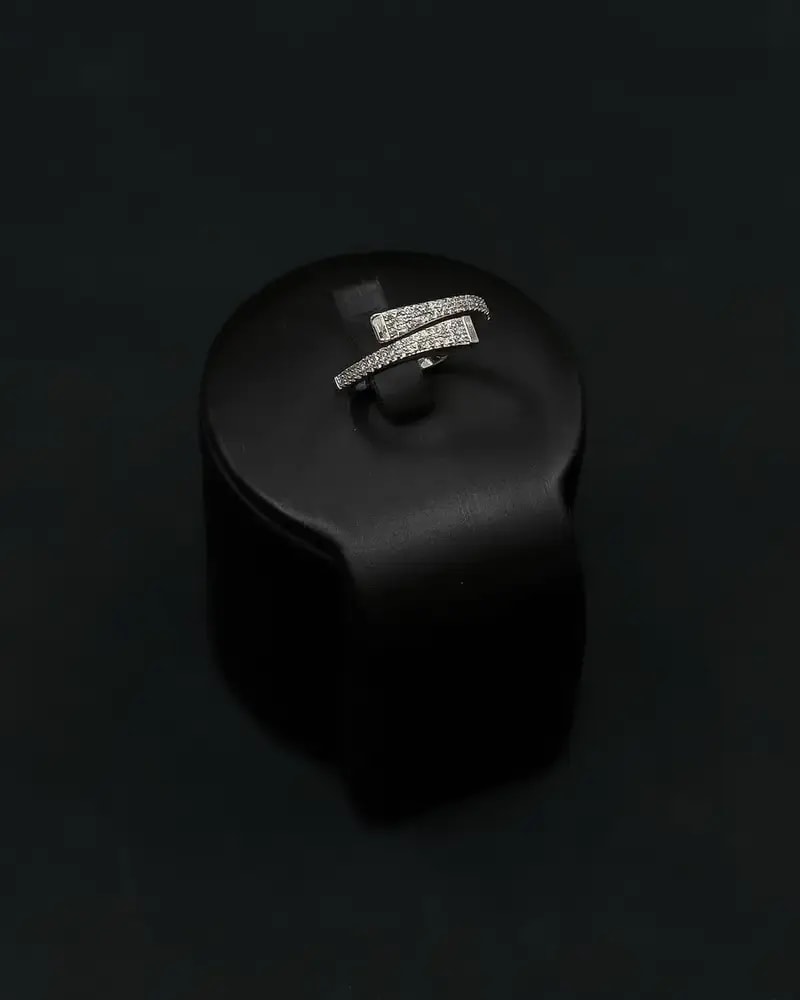 Bracelet and ring with an open design