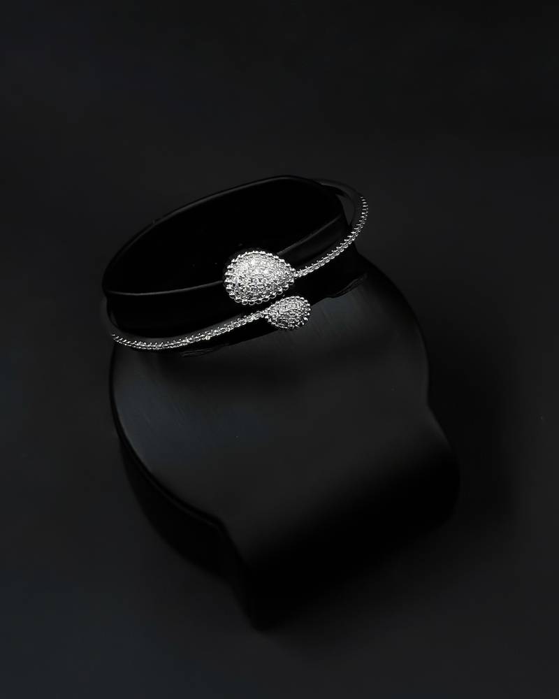 Double teardrop design bracelet and ring