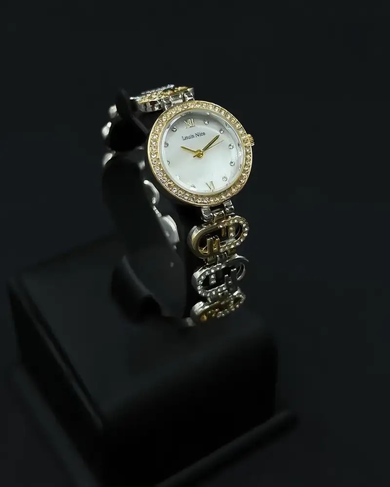 Elegant women's watch with a classic design