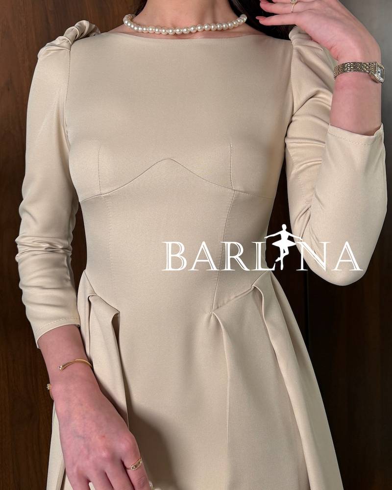 Soft beige midi dress with side pleats
