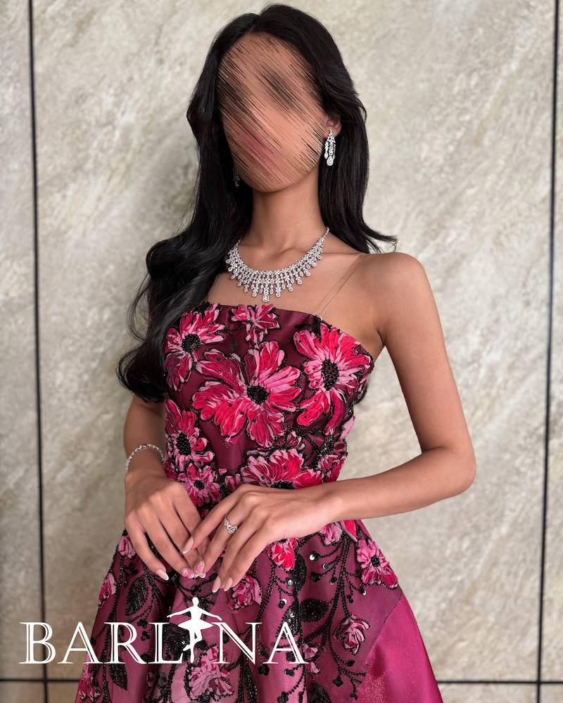 Floral embroidered evening dress with lace details