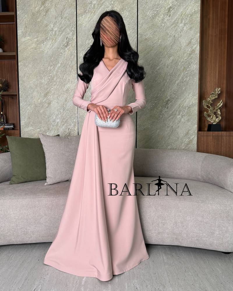 Soft pink dress with a side shawl