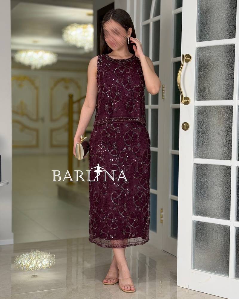 Women's set fully embroidered with beads