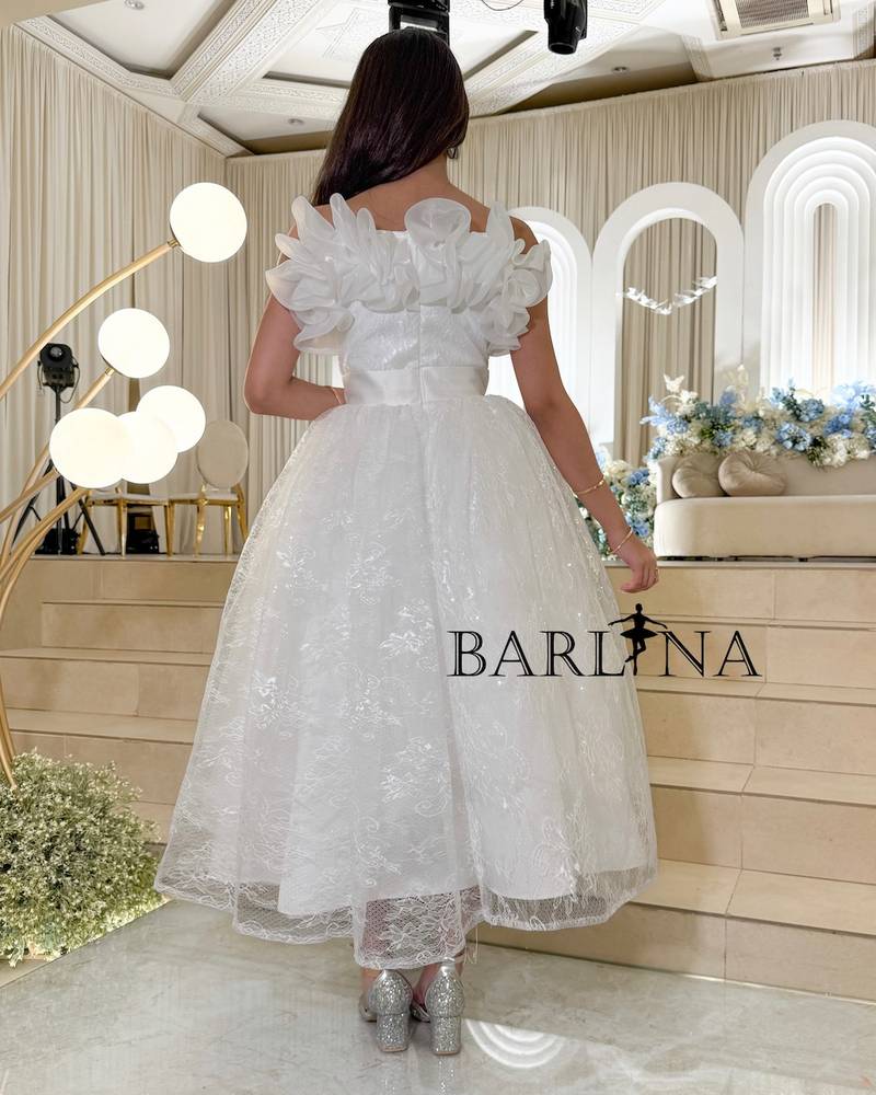 Ivory Lace Dress with Ruffled Collar