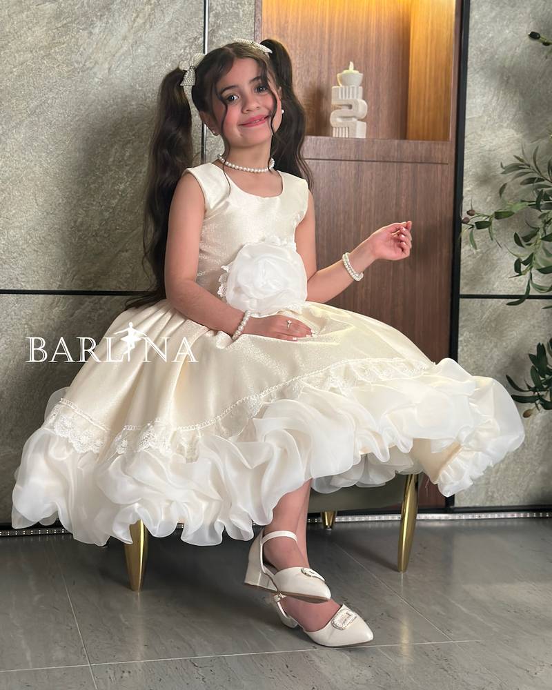 فستان بيج بناتي مزين بوردة كبيرة