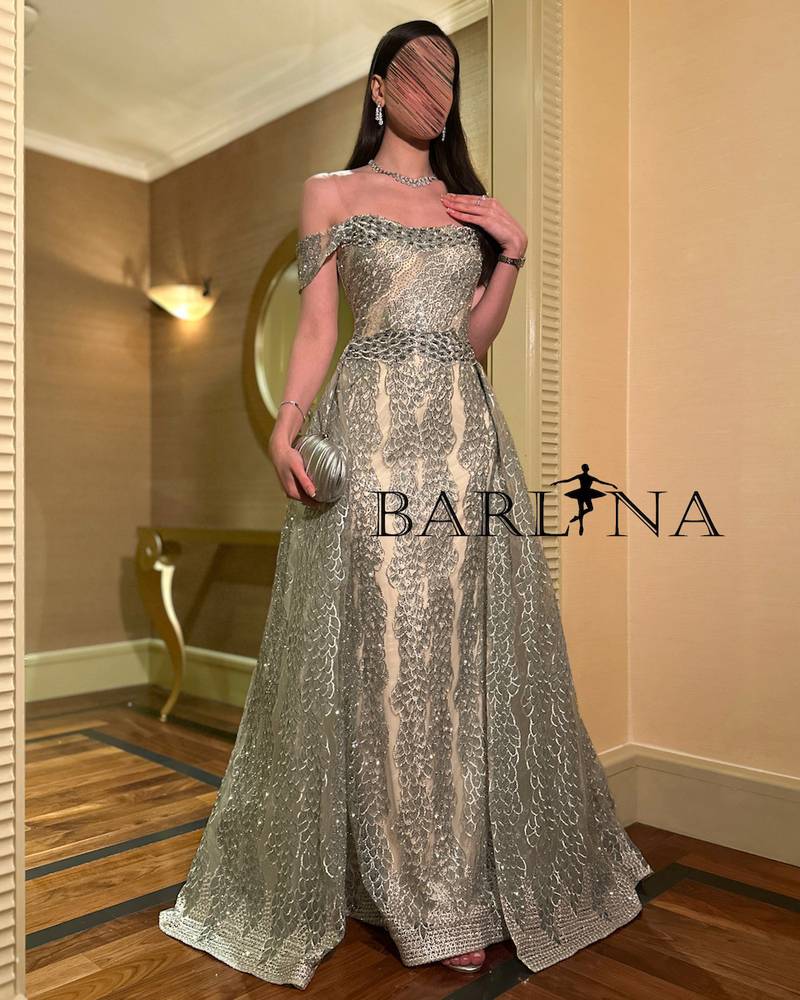 Beige dress with shiny silver embroidery