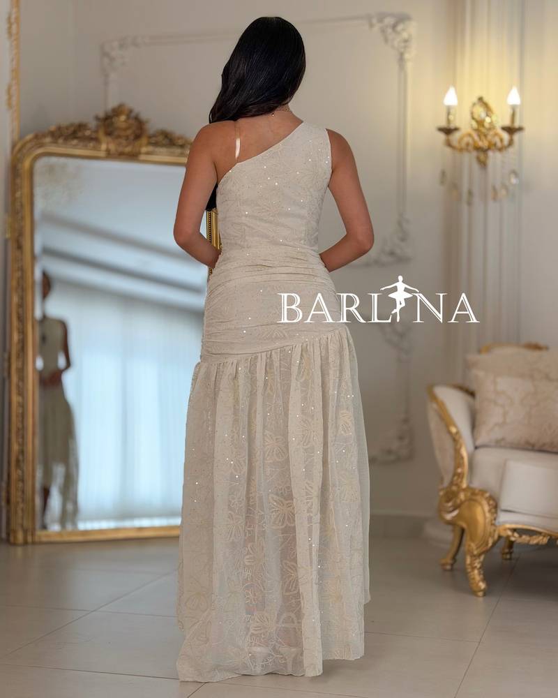Off-white high-low embroidered one-shoulder dress