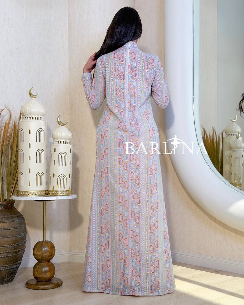 Beige jalabiya with an elegant outer piece
