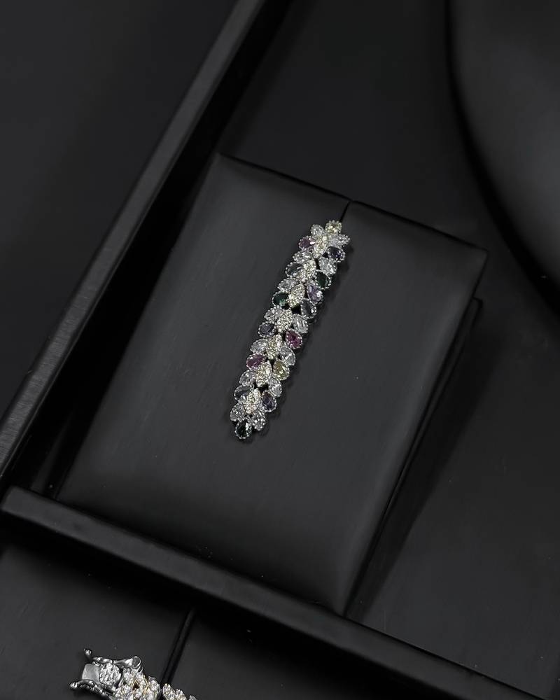 Luxury silver pendant accessory set