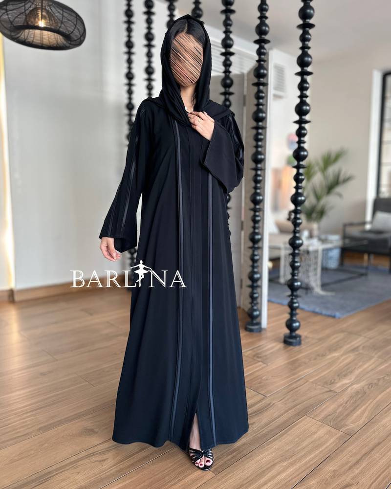Classic black abaya with prominent lines
