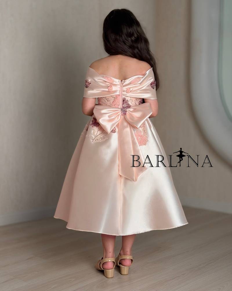 Luxury off-shoulder girls’ dress