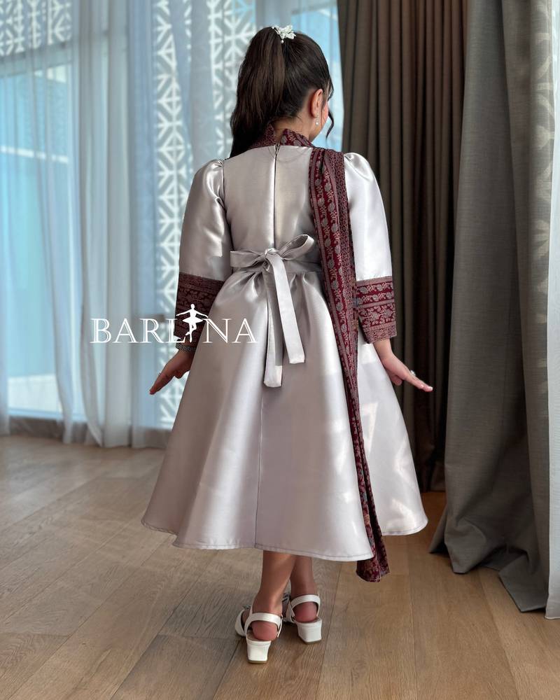 Girls' gray dress with elegant heritage details