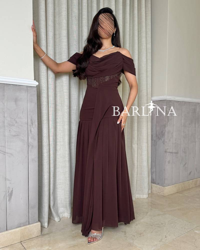 Elegant brown dress with soft pleats on the chest