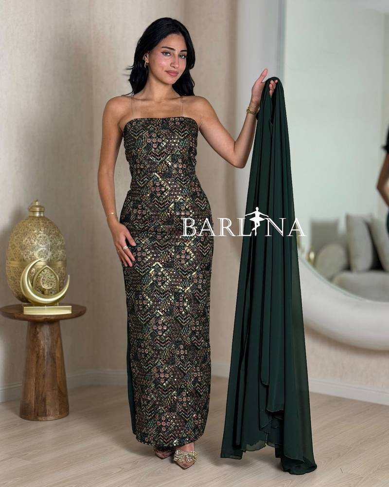 Elegant two-piece jalabiya with luxurious embroidery