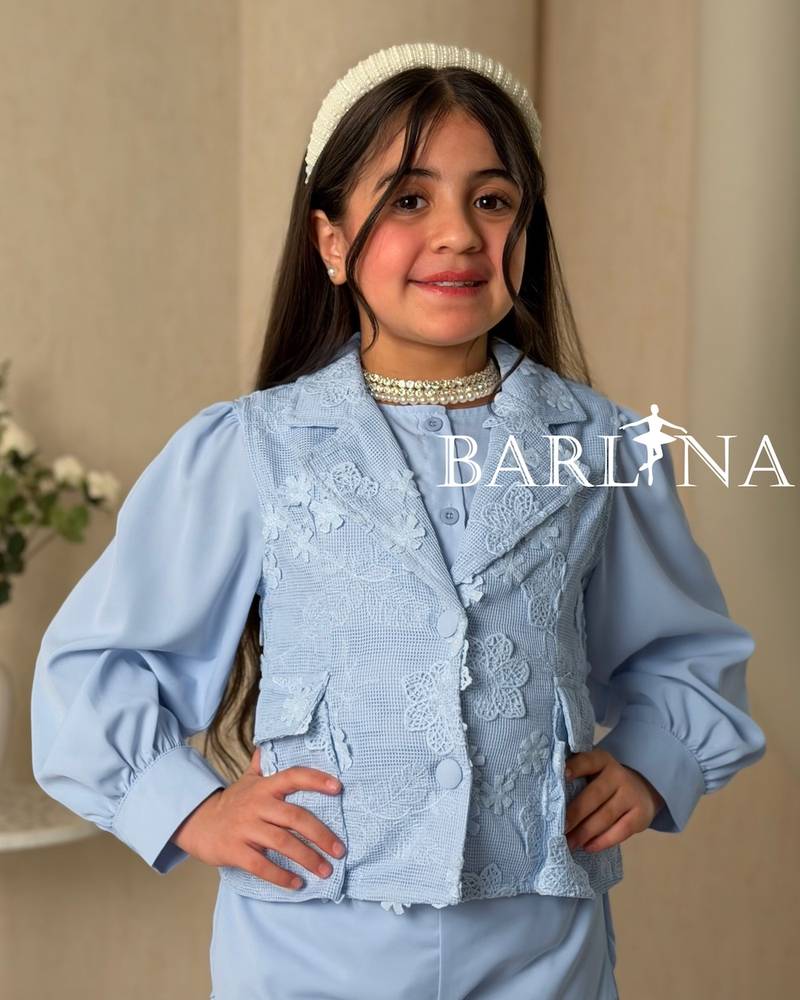 Girls' set with embroidered lace vest