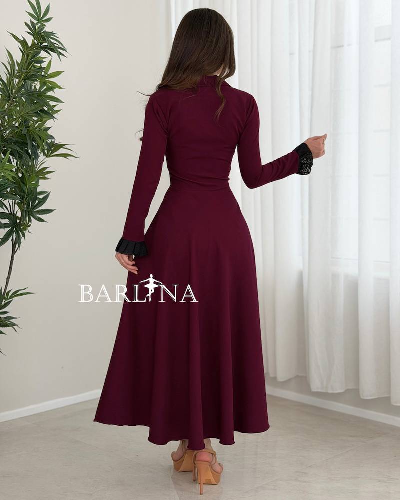 Burgundy dress with a double-button blazer cut