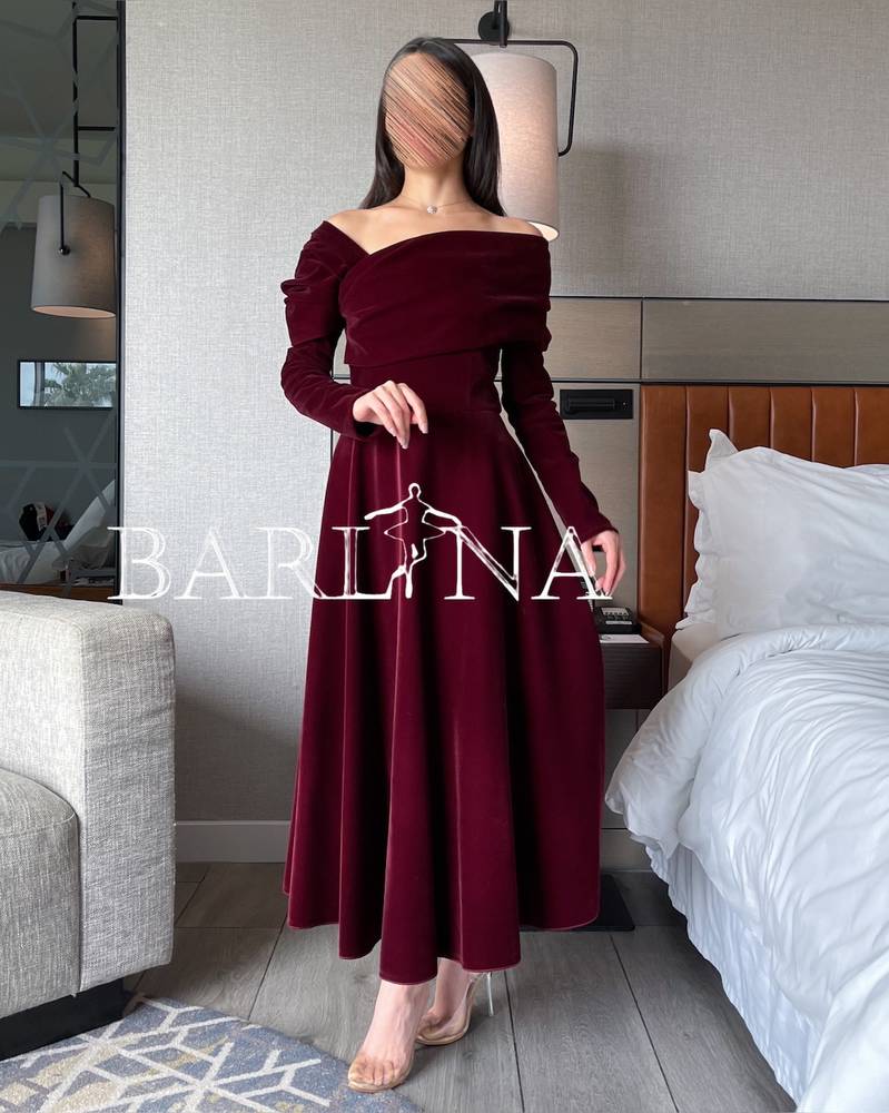 Elegant burgundy velvet dress
