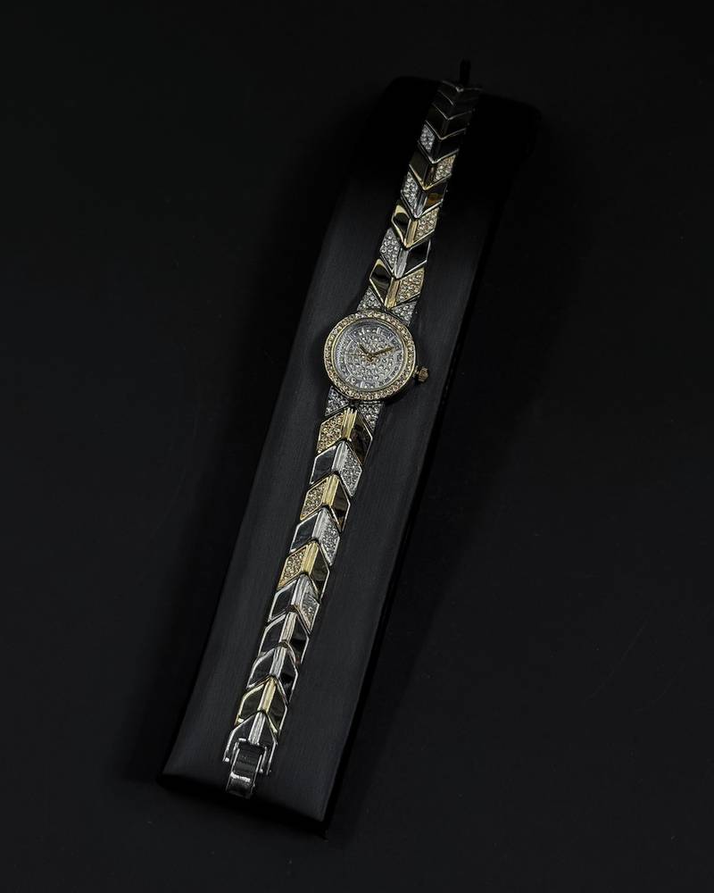 Women's watch with a distinctive round dial design