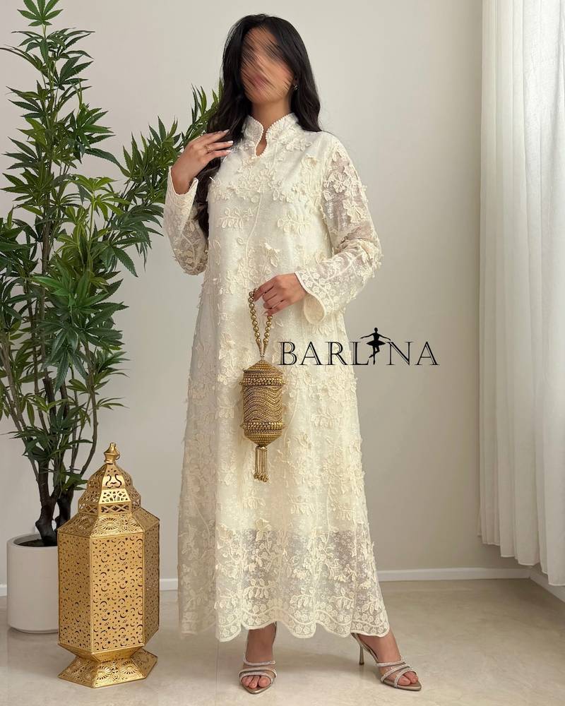Light beige jalabiya with mandarin collar