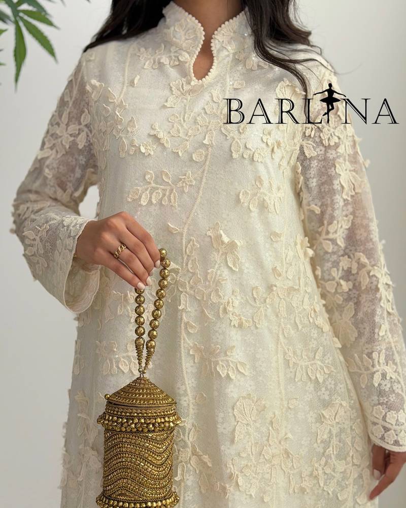 Light beige jalabiya with mandarin collar