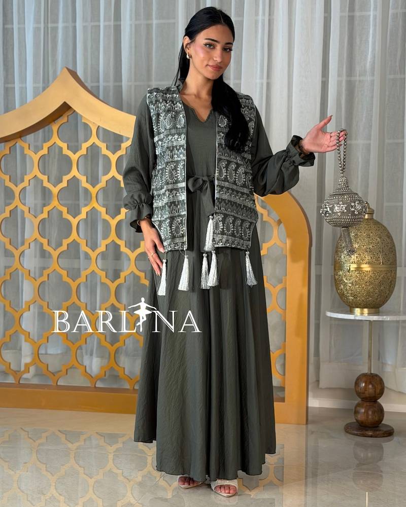 Elegant Ramadan jalabiya with a patterned jacket