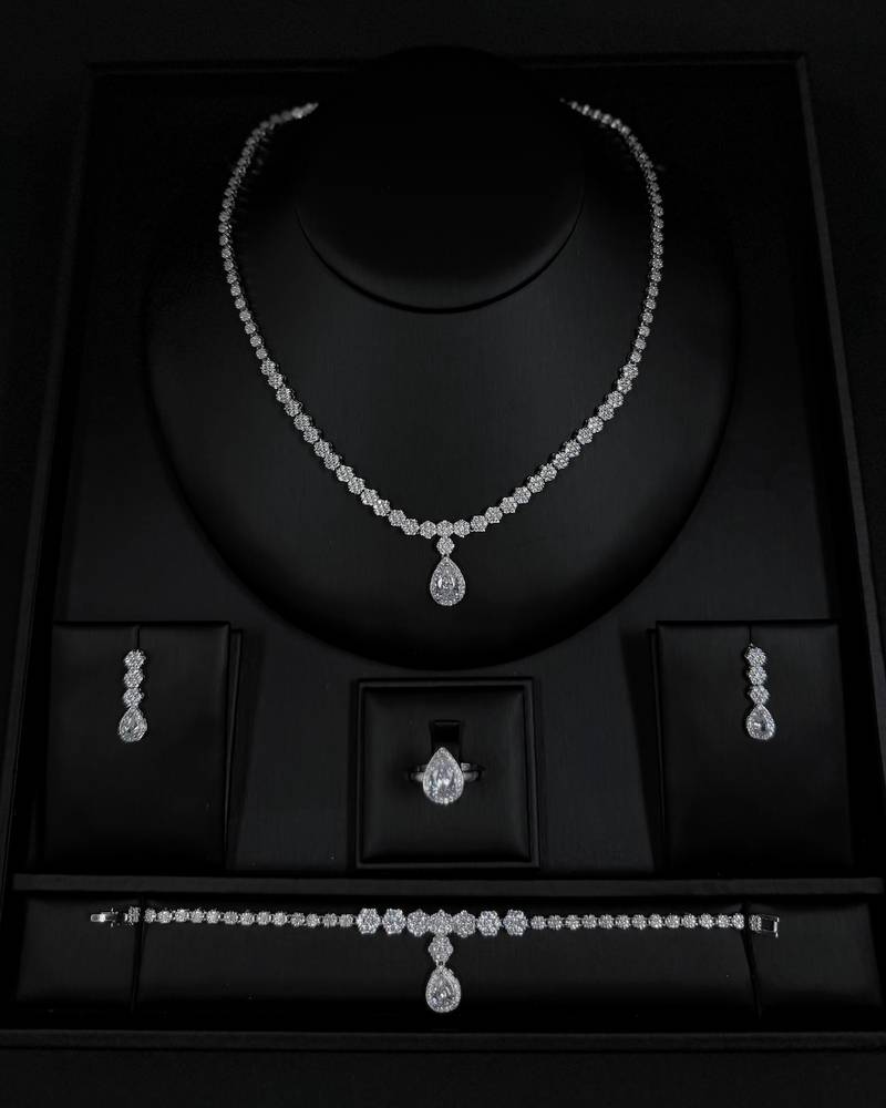  A delicate accessory set with a geometric design