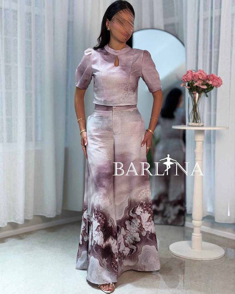 Wide-leg pants set with a cropped top in calm colors