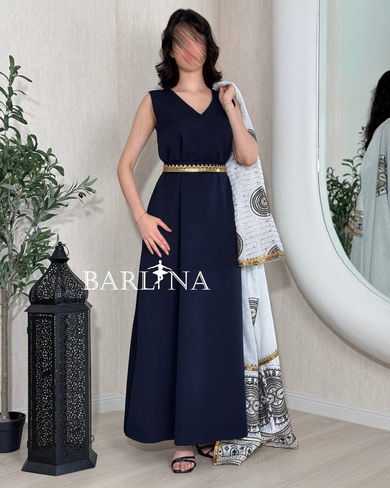 Elegant white jalabiya with gold accents