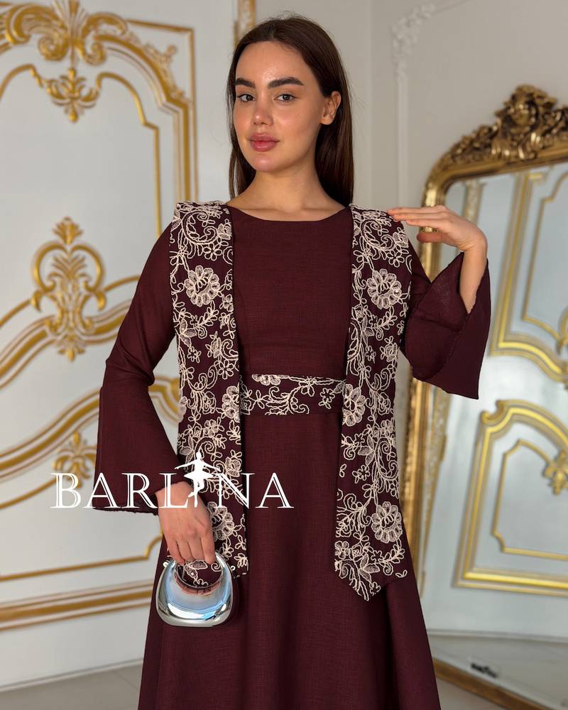 Soft jalabiya with embroidered vest