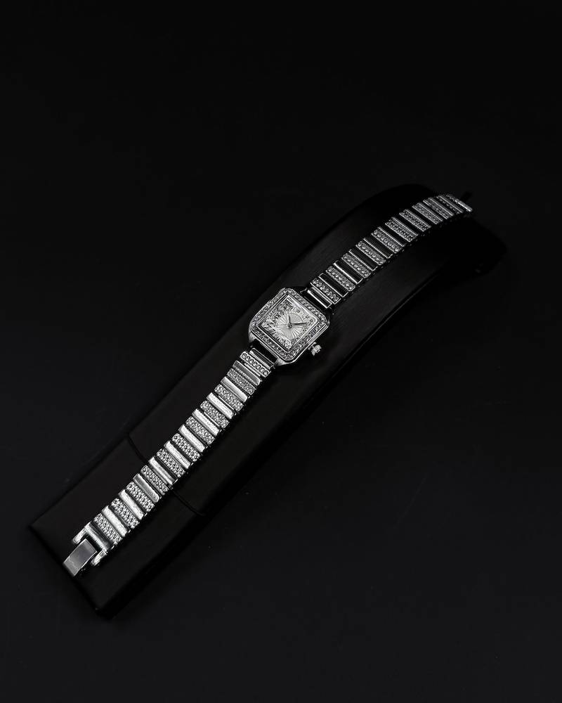 Luxury square watch with engraved case