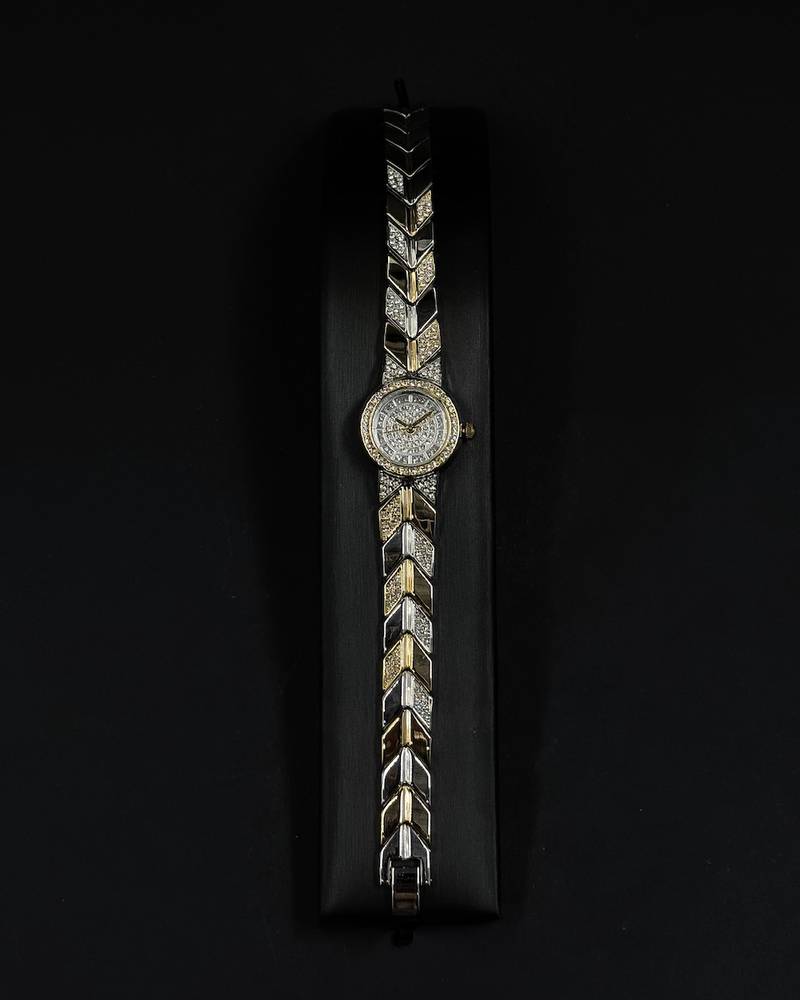 Women's watch with a distinctive round dial design