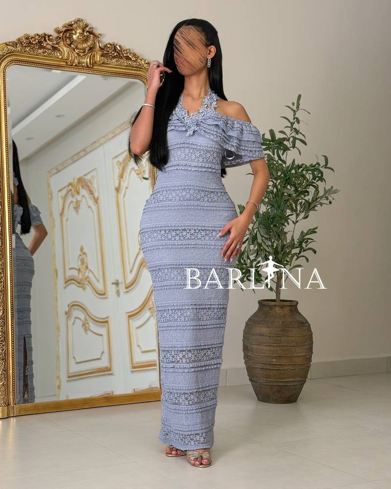 Soft off-shoulder lace dress with a fitted silhouette