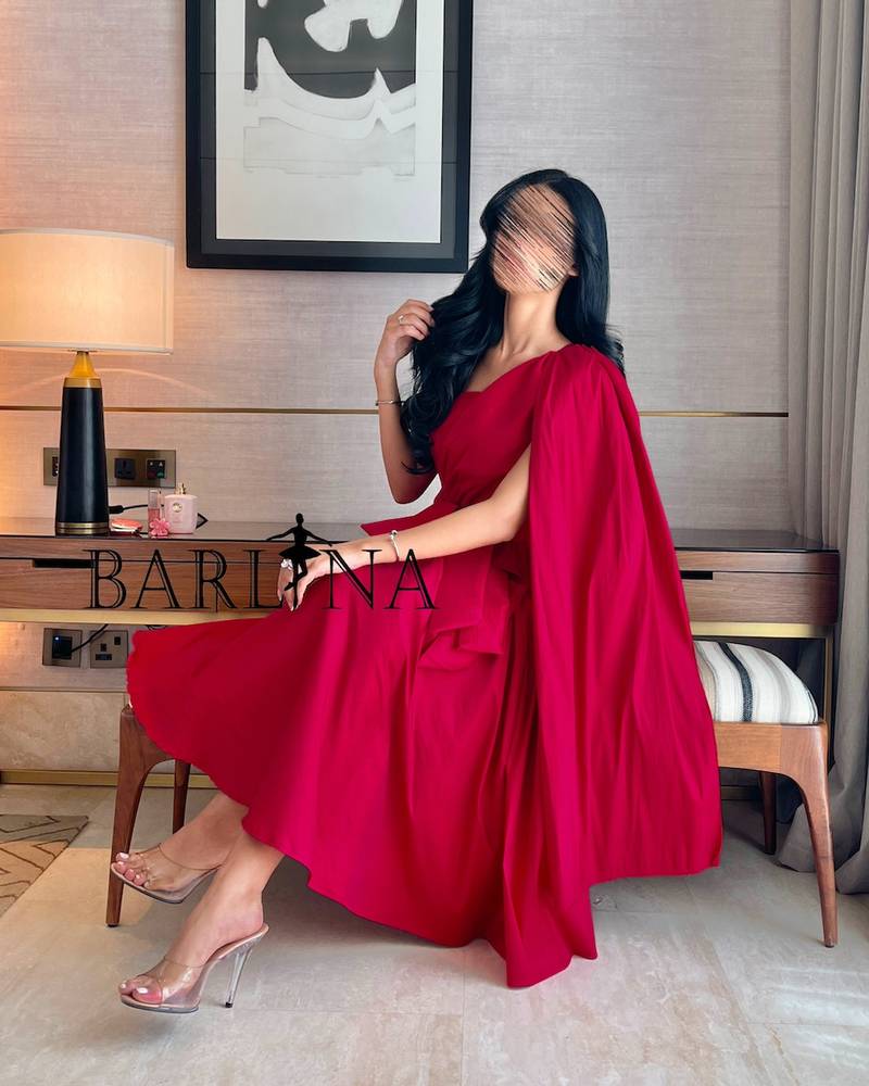 Soft red midi dress with one shoulder long